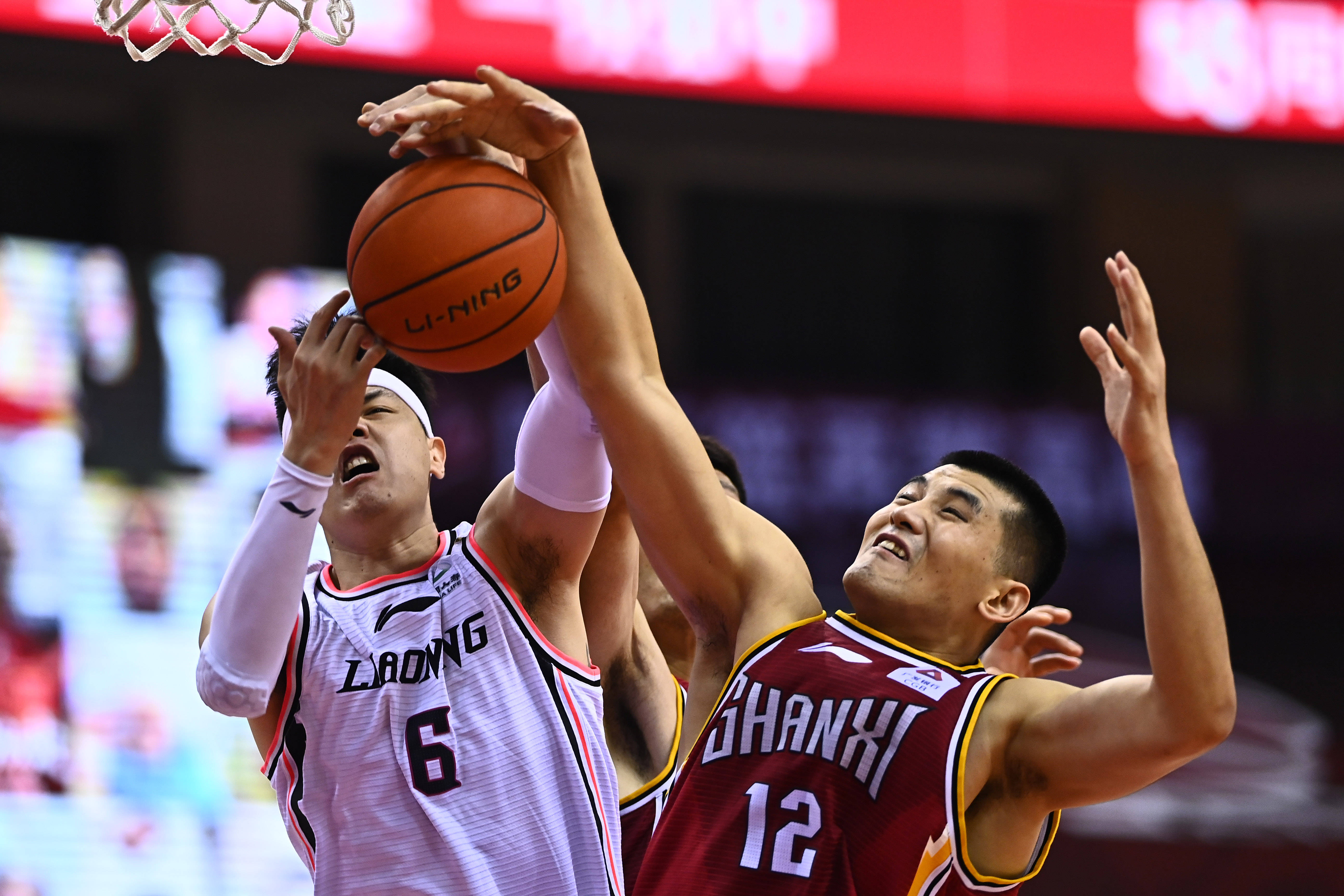 登上赛场本 登上赛场本