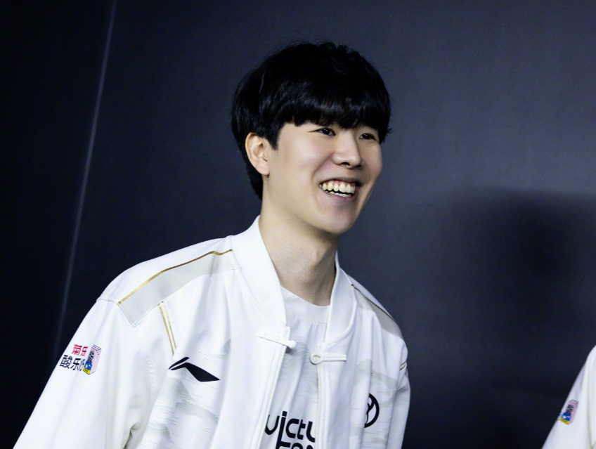 者根据球队 者根据球队