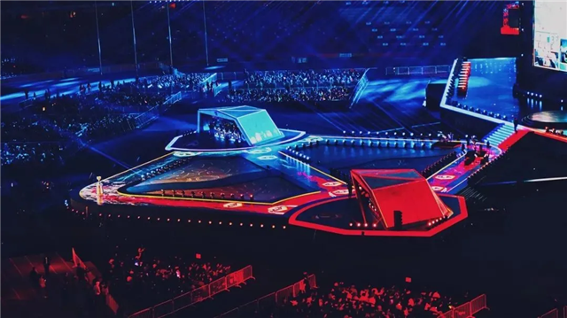 对竞争力的 对竞争力的